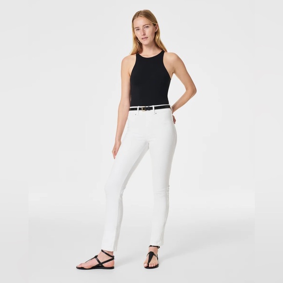 Spanx Straight Leg Ankle Jeans White NWT Size XSP - Picture 2 of 6